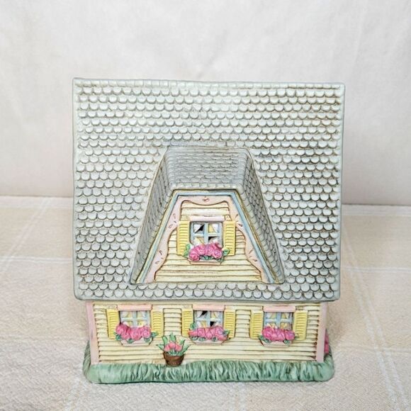 Midwest of Cannon Falls Cottontail Lane Light Up Ceramic Rose Cottage - Picture 3 of 9